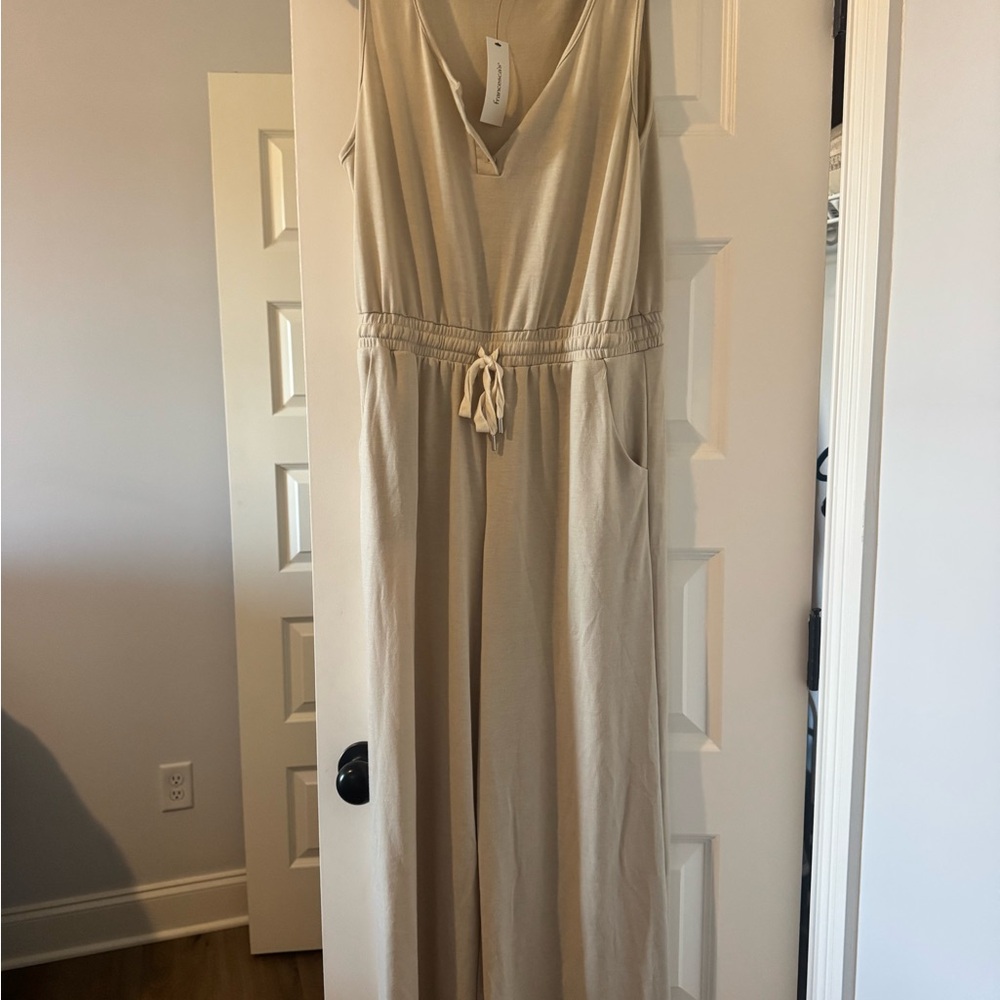 Francesca's Cream Sleeveless Jumpsuit